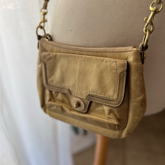 Coach Poppy Leather Crossbody Bag Tan with Pink Lining - Picture 1 of 7